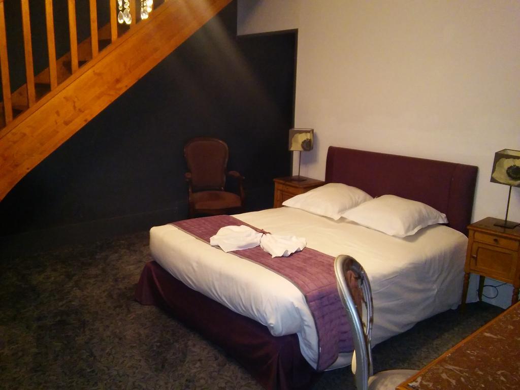 Hotel Homtel Le Parc Allevard Habitación foto