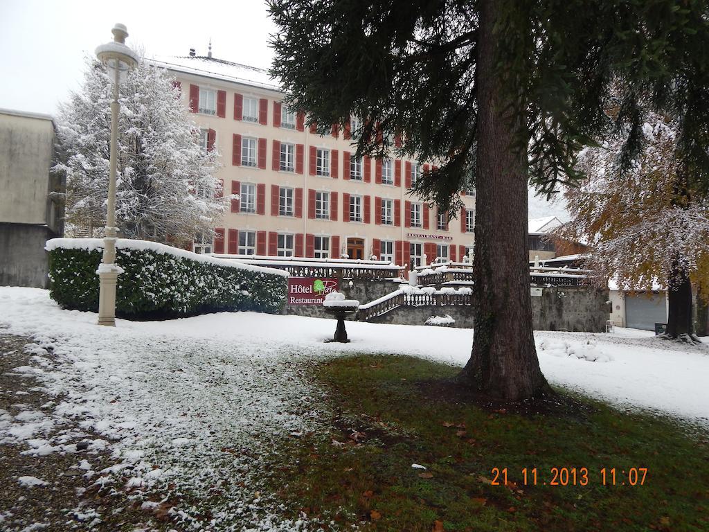 Hotel Homtel Le Parc Allevard Exterior foto