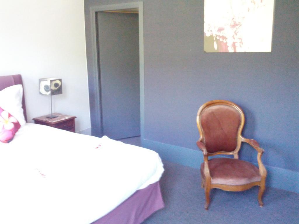 Hotel Homtel Le Parc Allevard Habitación foto