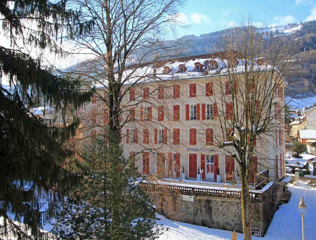 Hotel Homtel Le Parc Allevard Exterior foto