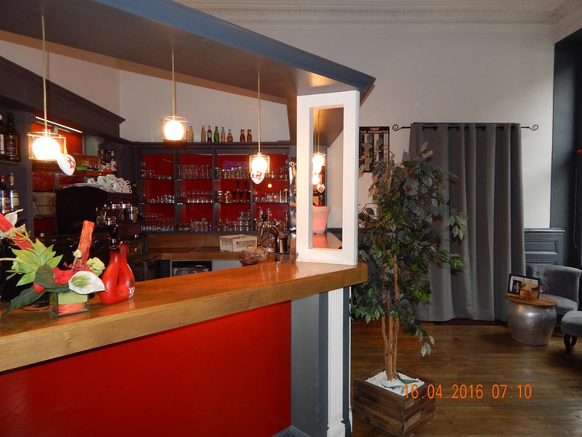 Hotel Homtel Le Parc Allevard Exterior foto